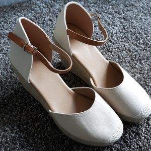 Espadrilles